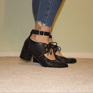 Deena & Ozzy Witchy heels